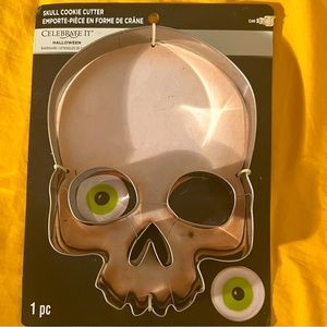 New Giant skull cookie cutter.Day of the dead(Día de los muertos)